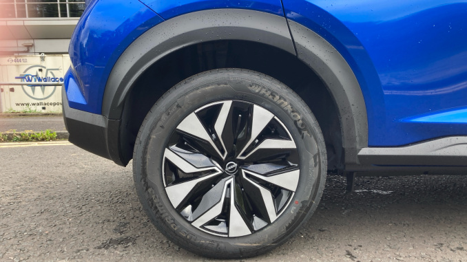 Nissan Juke 1.0 DiG-T Acenta Premium 5dr [Revised] Petrol Hatchback - Image 7